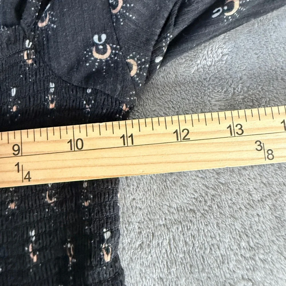Free People‎ Smocked Celestial Crop Top Womens XS Black Moon Sun Long Sleeve EX